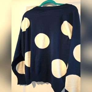 Tahari light navy sweater